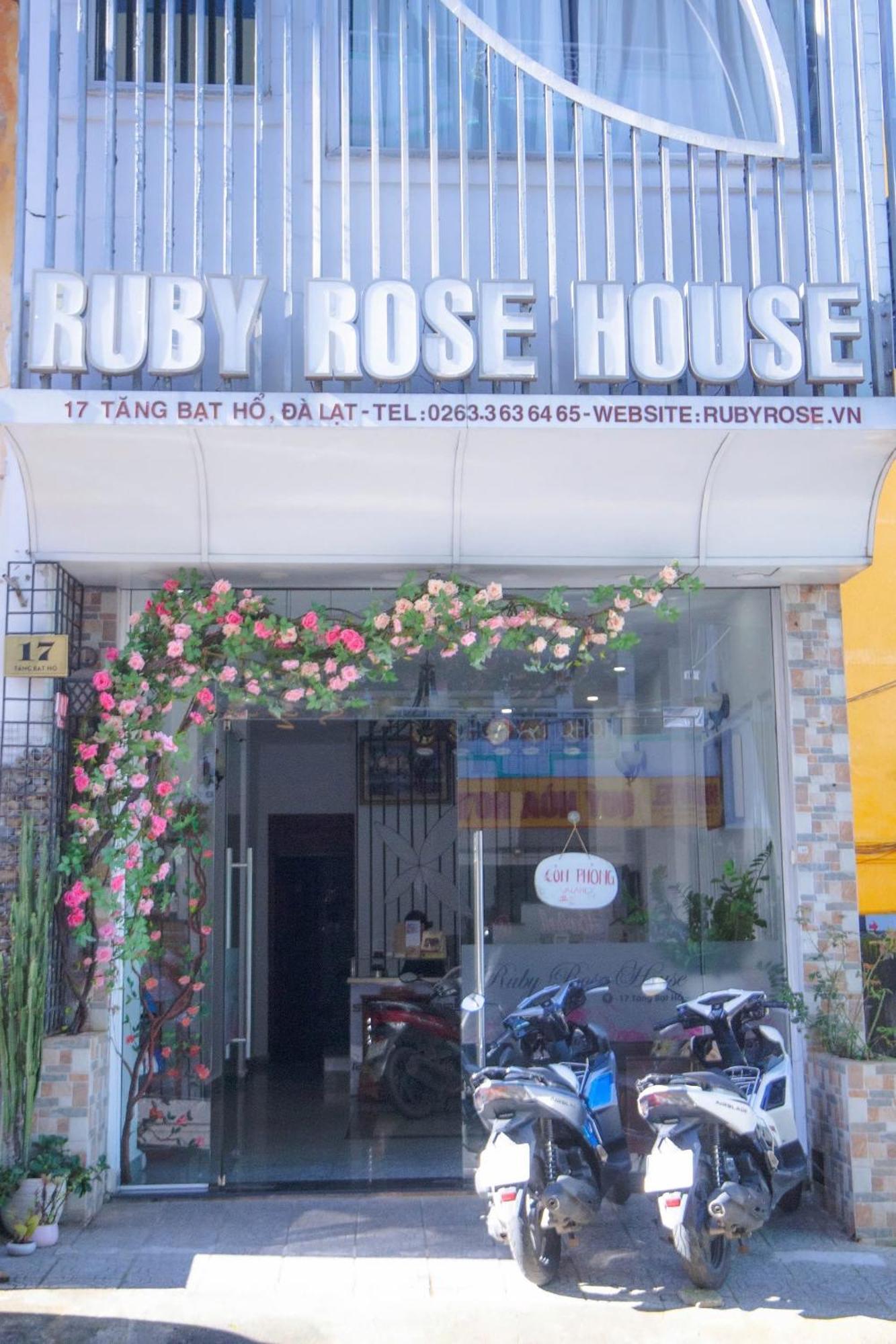 Ruby Rose House Hotel Dalat Bagian luar foto