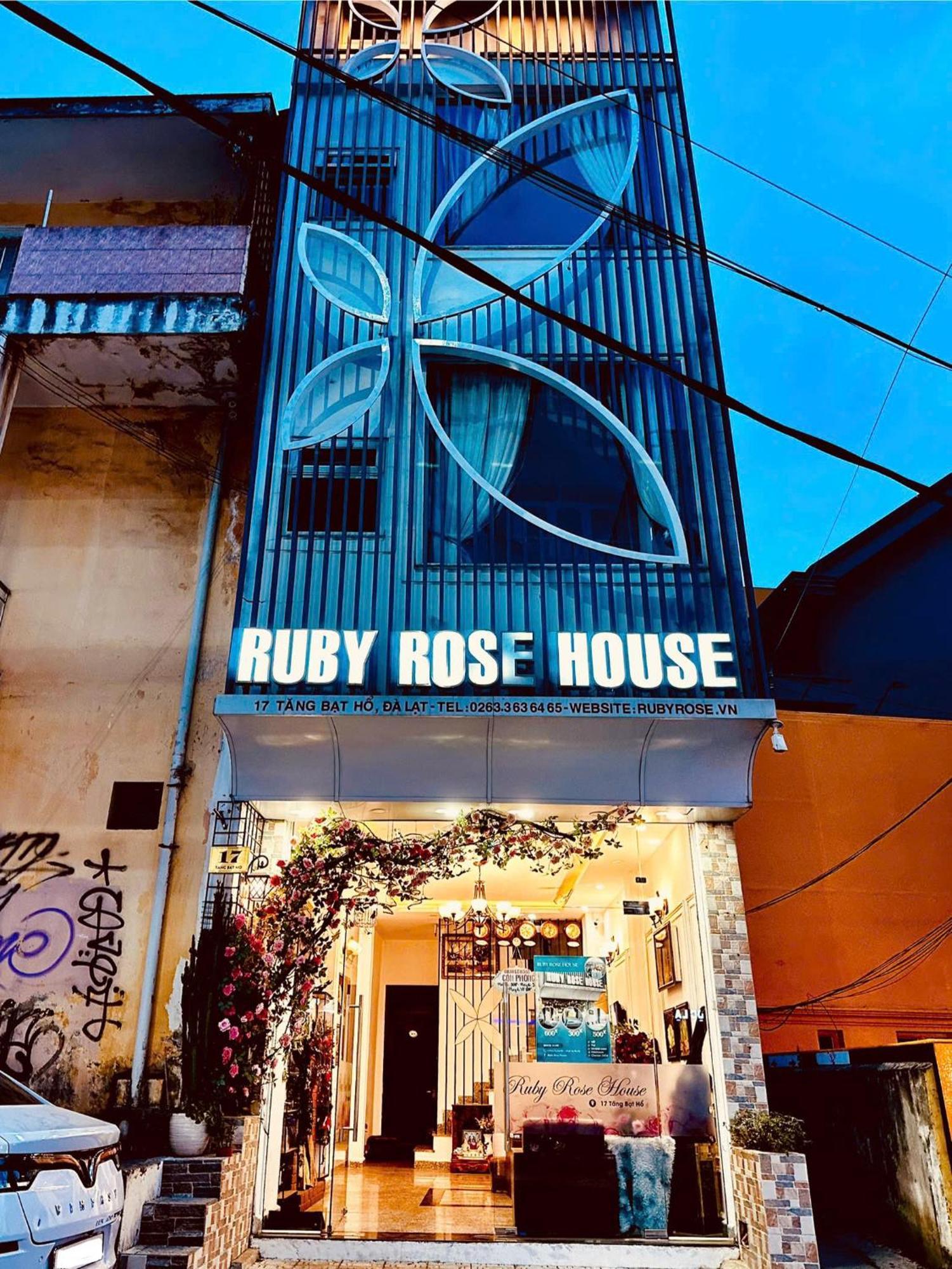 Ruby Rose House Hotel Dalat Bagian luar foto